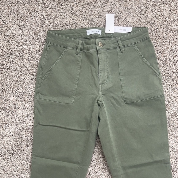 NWT Loft Curvy Skinny jeans size 26 - Picture 2 of 9